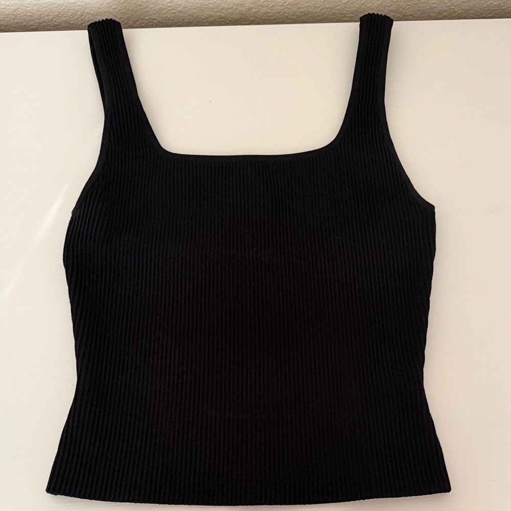 Babaton Sculpt Knit Squareneck Tank